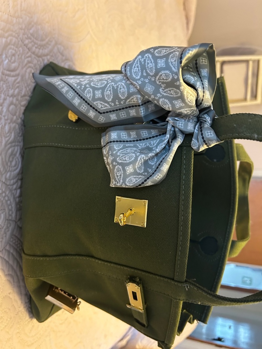 Elegant Green Boat and Tote Bag with Scarf Accent - Picture 7 of 11